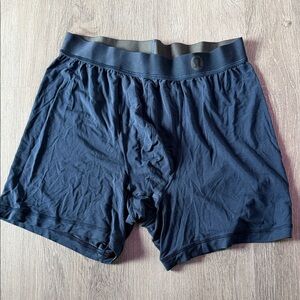 lululemon athletica Men's Always in Motion 3 inch Navy Boxer Briefs